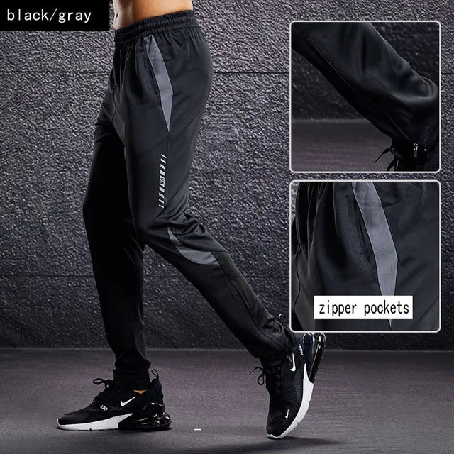 Stylish men's tapered training trousers with practical zipper pockets for comfort and versatility.