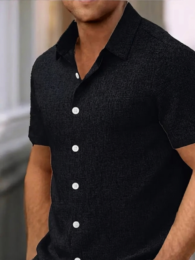 Men's Trey Classic short sleeve summer shirt. Casual, comfortable & stylish button-down for everyday.