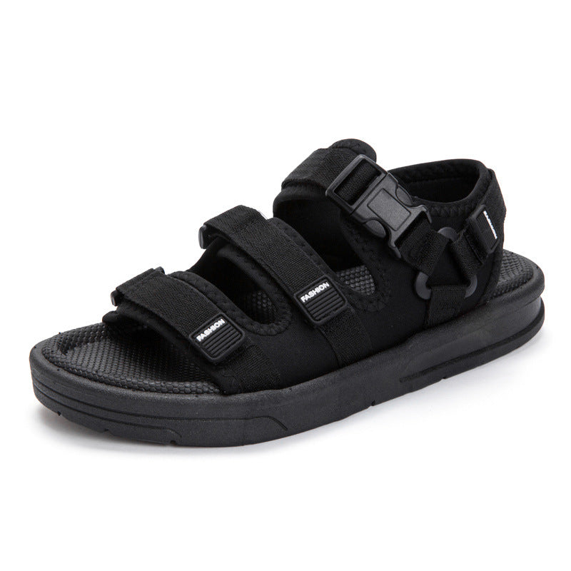 Men's triple strap sandals with cushioned sole for outdoor summer comfort. Adjustable for a perfect fit.