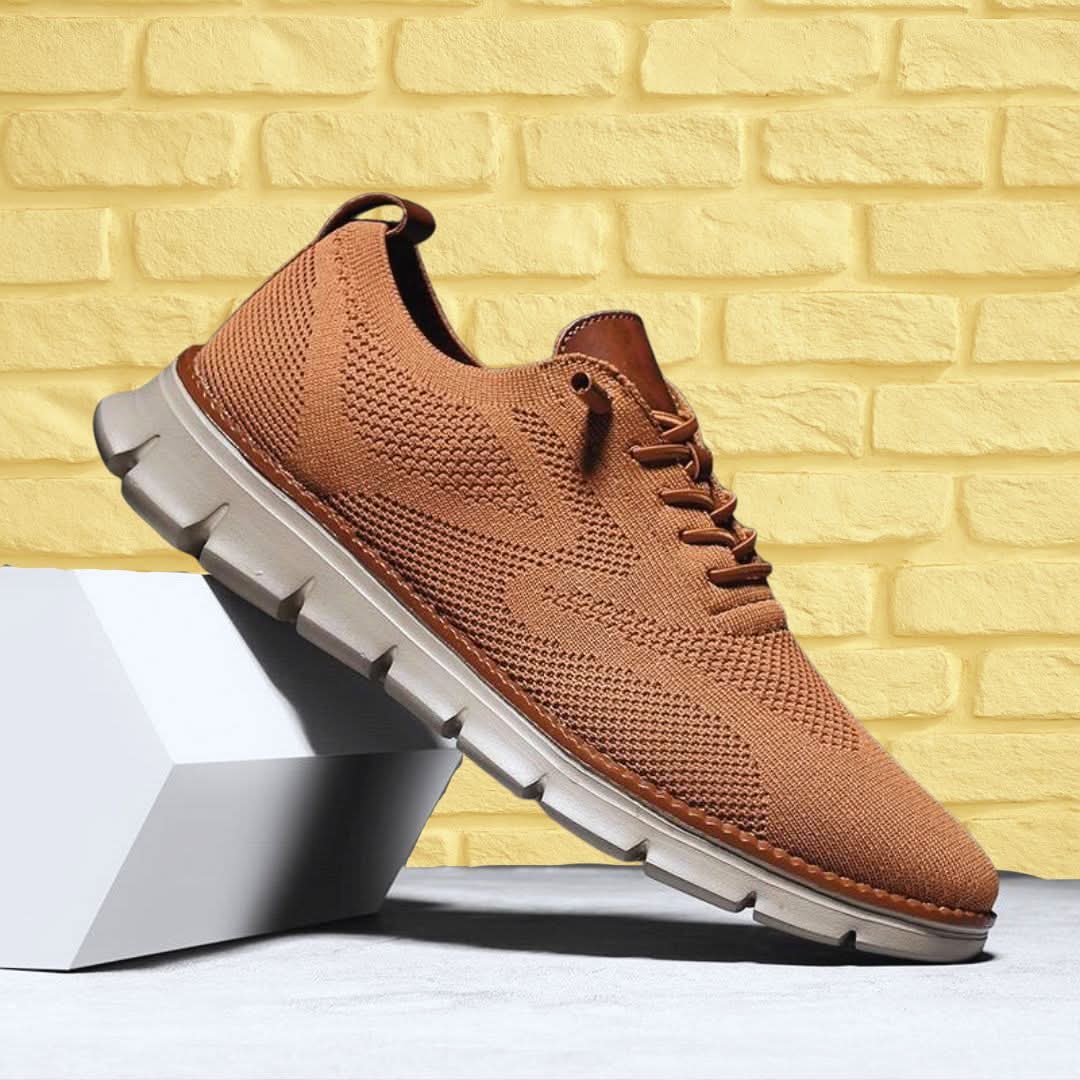 Roomy fit men's walking shoes, ideal for all-day comfort, casual style, and daily wear.