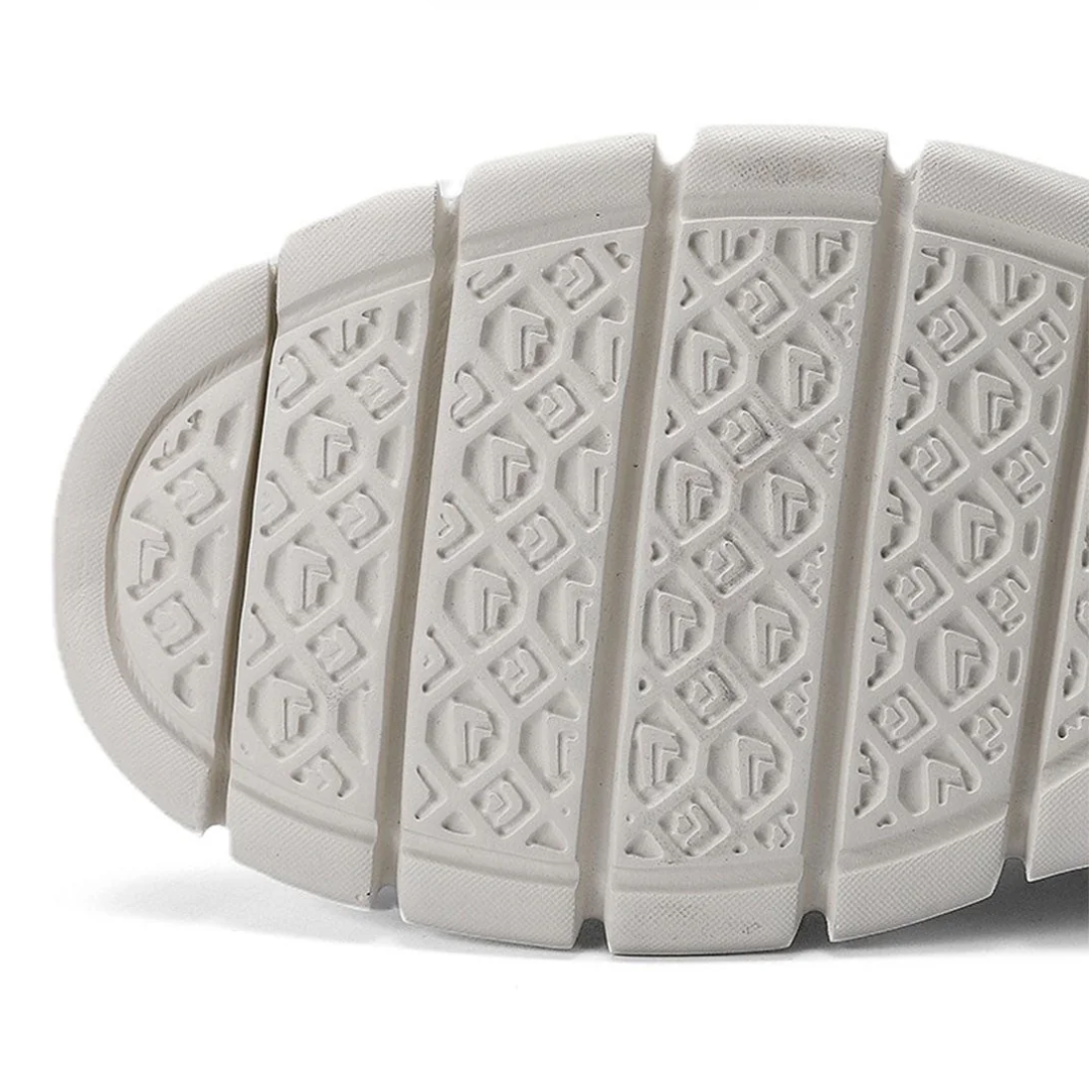 Men's casual walking shoes, lightweight and comfortable, with arch support for daily use.