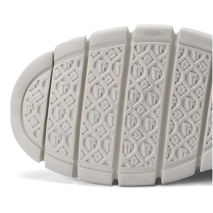 Men's casual walking shoes, lightweight and comfortable, with arch support for daily use.