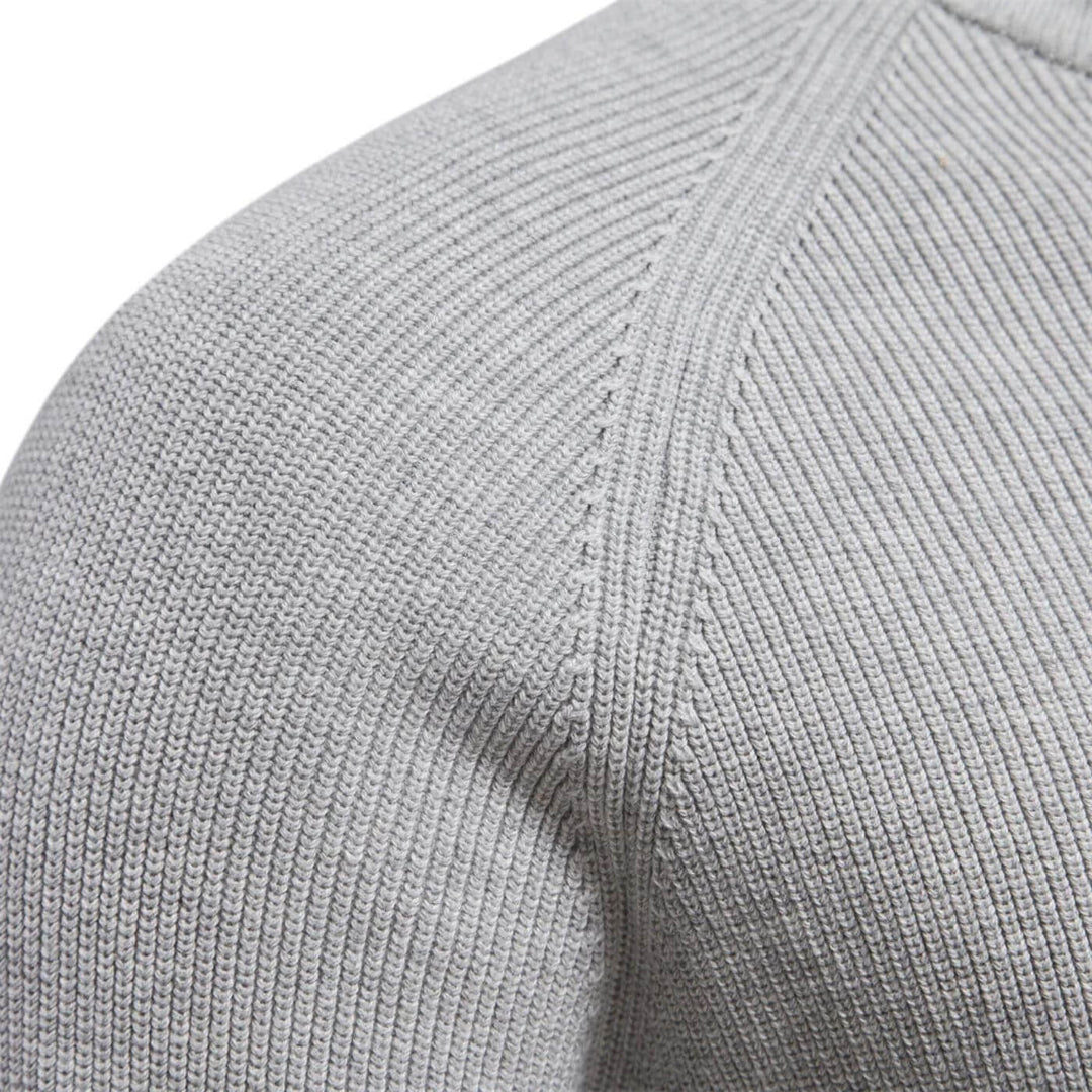Comfortable men's everyday sweater, soft knit, ideal for casual style & winter fashion.