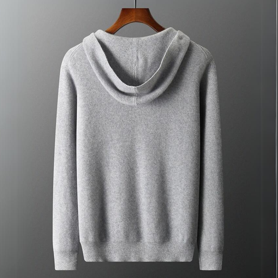 Stylish men's long-sleeve hoodie, crafted for ultimate comfort and modern casual fashion outerwear.