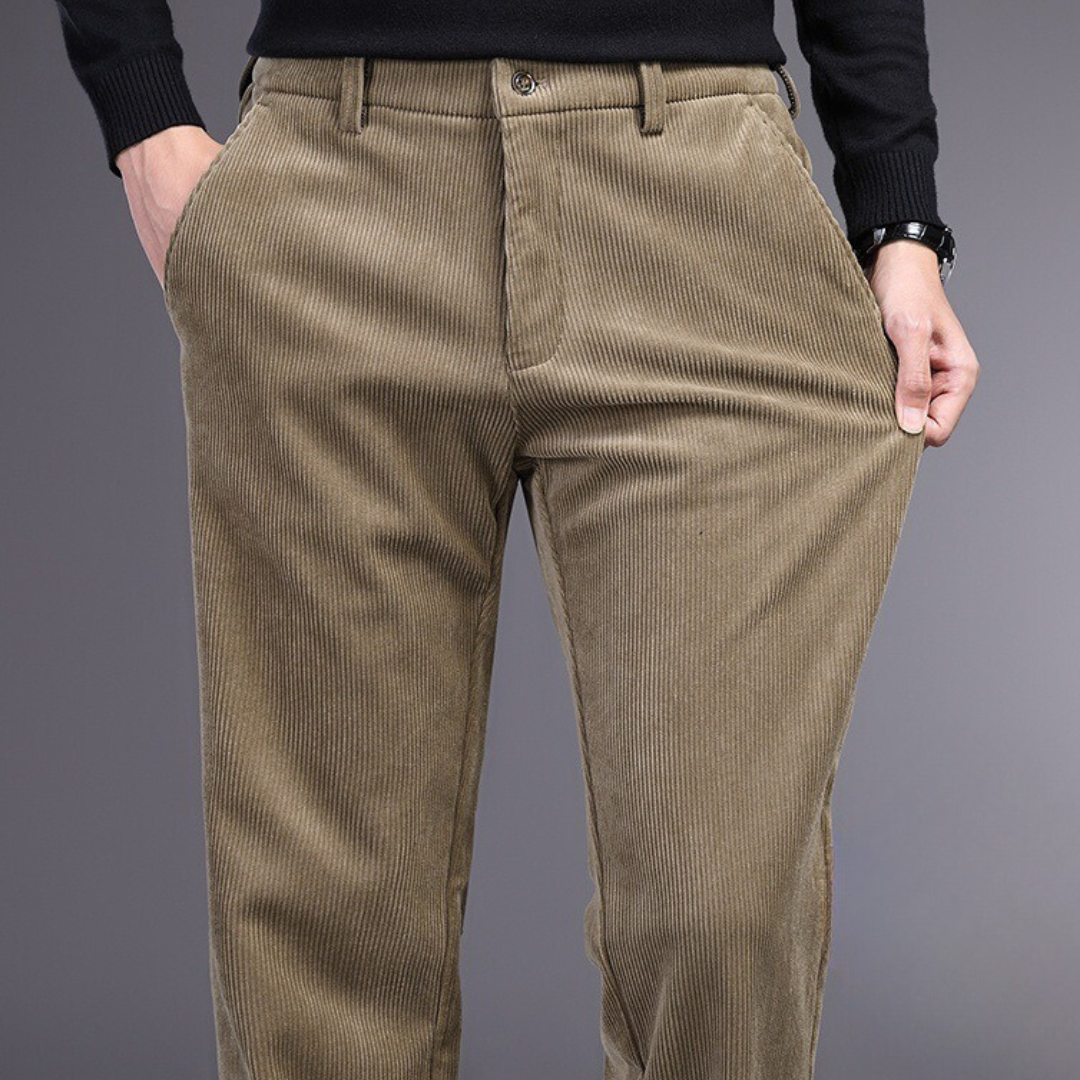 Men's ultra-soft stretch trousers in grey, perfect for all-day comfort and flexible movement. Modern fit pants.