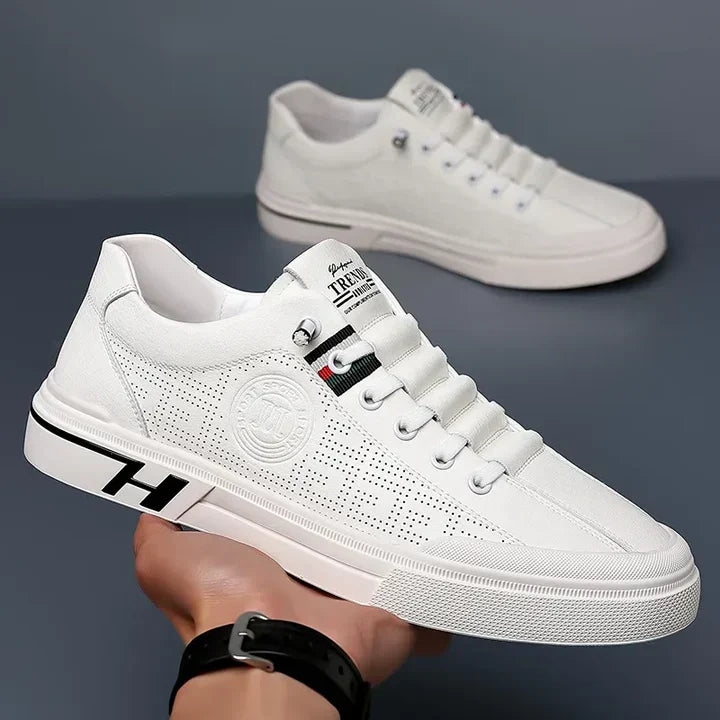 Men's urban casual sneakers, stylish & comfortable for daily wear.