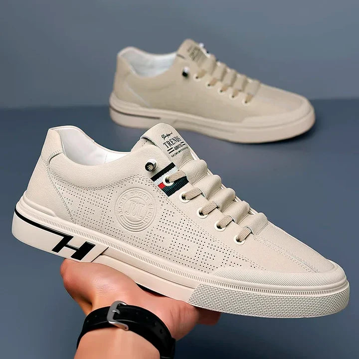Comfortable men's urban casual sneakers, perfect for daily wear & athletic style.