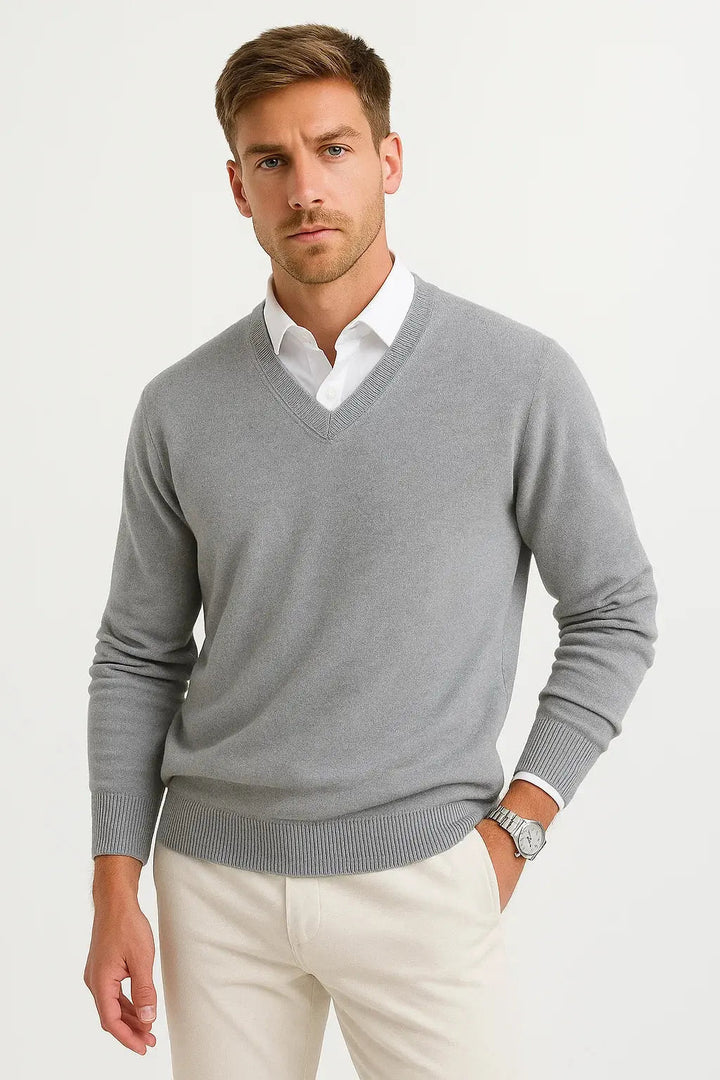 Men's lightweight V-neck pullover in a knit fabric, excellent for smart casual autumn outfits.