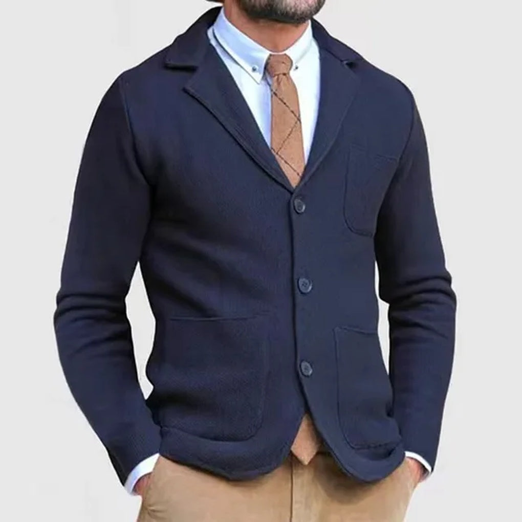 Versatile men's smart casual blazer, perfect for dressing up or down, a key men's fashion piece.