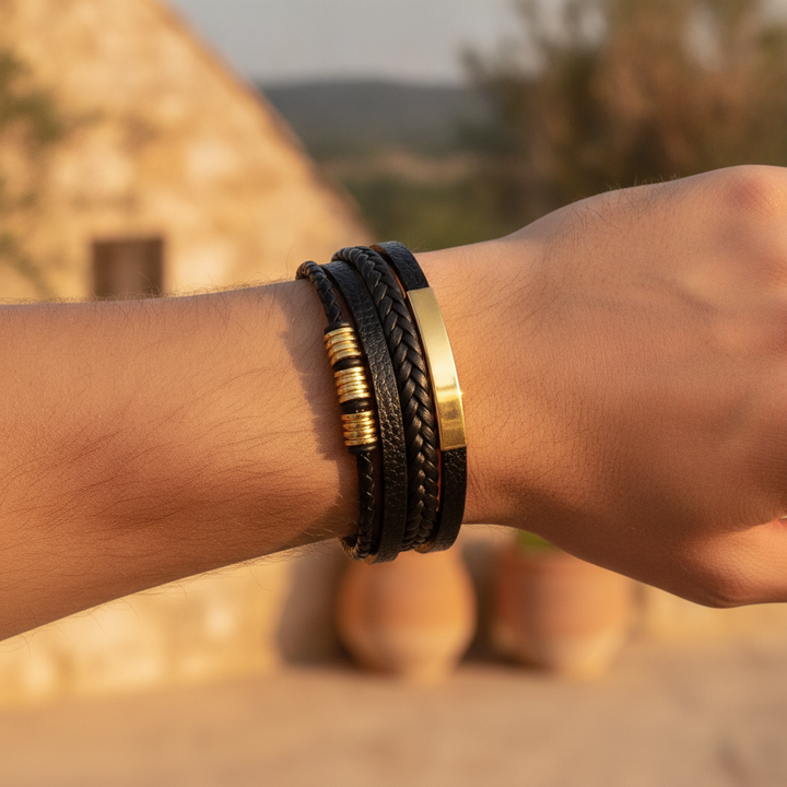 Men's versatile bracelet, ideal for casual and formal wear. Stylish gentleman's accessory and luxury gift.