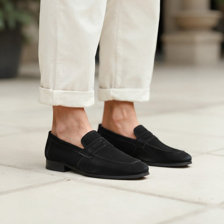 Men's versatile brown leather slip-on loafers, perfect for business, formal, or smart casual elegant style.