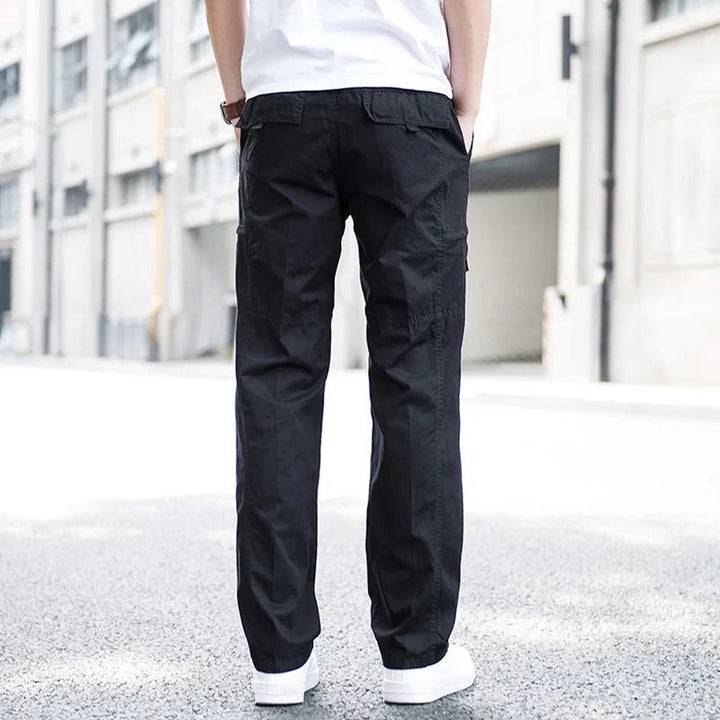 Modern style men's casual trousers, relaxed fit, comfortable for versatile everyday wear.