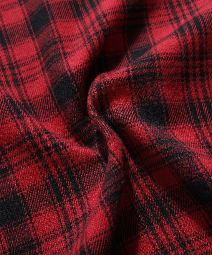 Men's stylish insulated jacket, a versatile apparel choice for everyday cold weather.