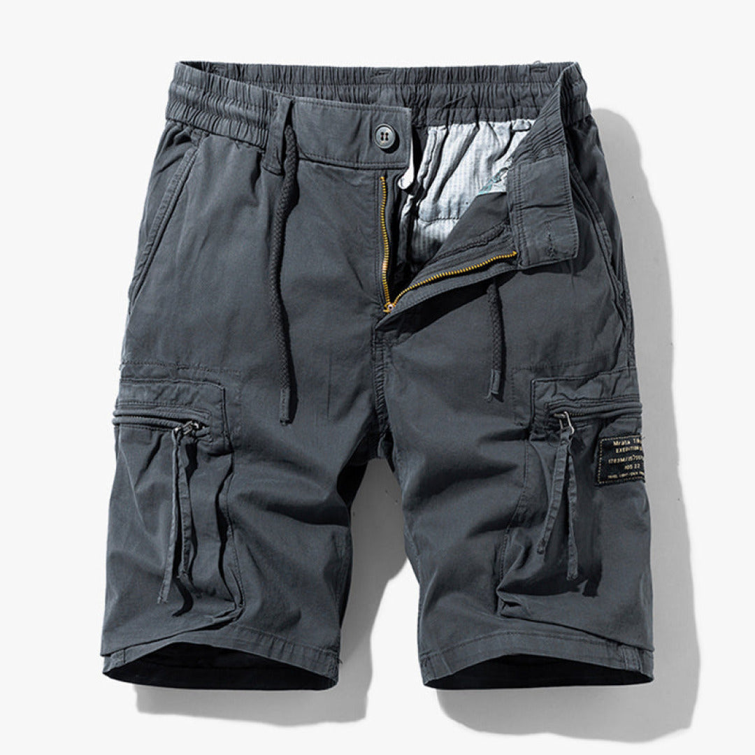 Men's durable multi-pocket cargo shorts, offering comfort & style for versatile outdoor and casual summer wear.
