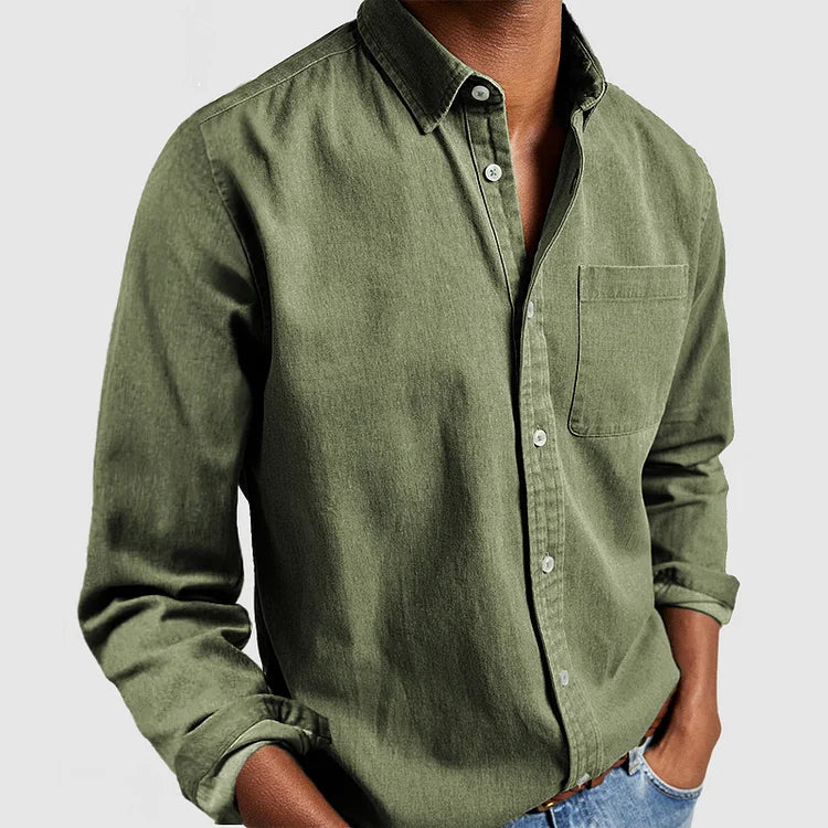 Men's fashion long sleeve casual button-up shirt with chest pocket, an essential for everyday style.
