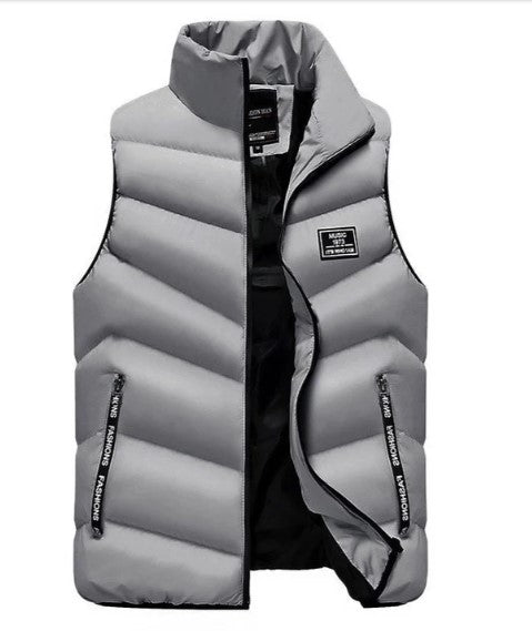 Comfortable men's insulated puffer vest, sleek design for everyday wear & outdoor activities.