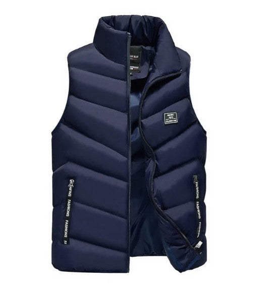 Classic men's black puffer vest, lightweight & warm, perfect for city strolls or outdoor adventures.