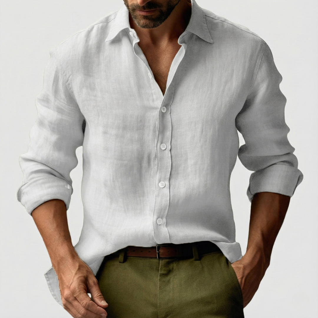 Men's classic vintage button-up shirt, ideal for summer fashion and casual style.