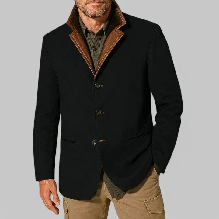 Durable men's vintage field jacket blazer, classic autumn outerwear ideal for a layered casual style.