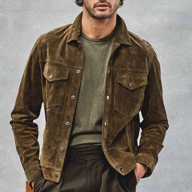 Men's vintage textured jacket with practical chest pockets. Classic button-up outerwear for autumn and winter fashion.