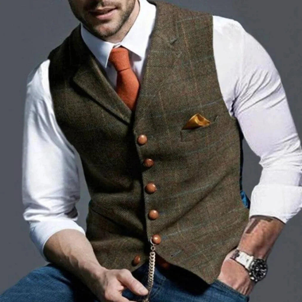 Elegant men's vintage waistcoat in a classic heritage style, ideal for layering.