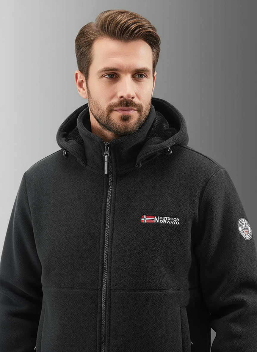 Durable men's winter coat, ideal for cold weather, featuring a timeless outdoor design.