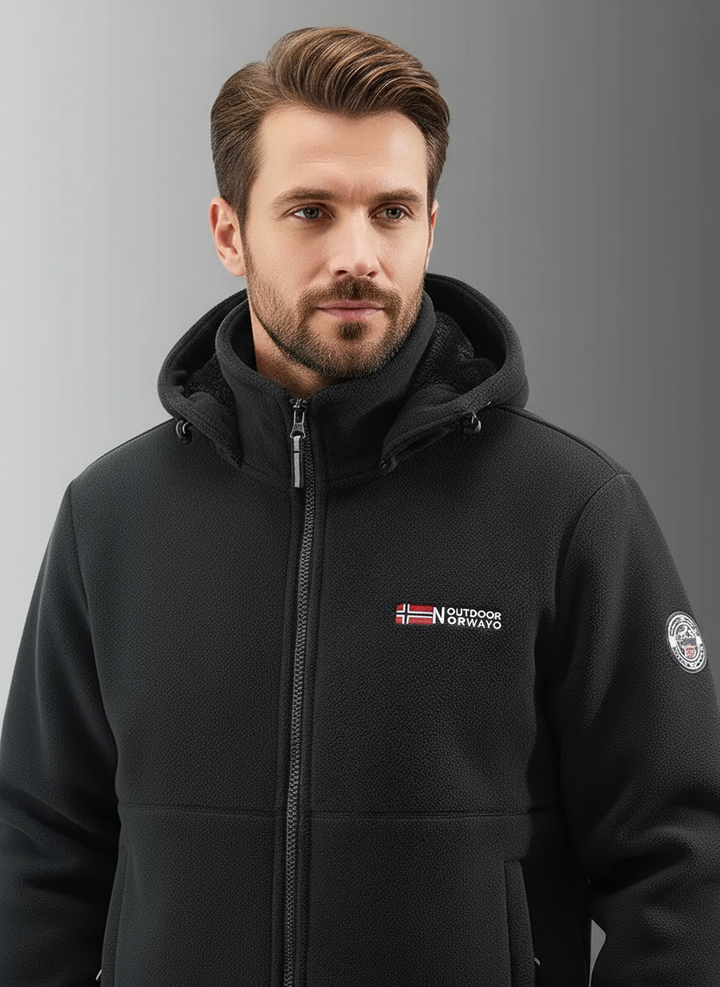 Durable men's winter coat, ideal for cold weather, featuring a timeless outdoor design.