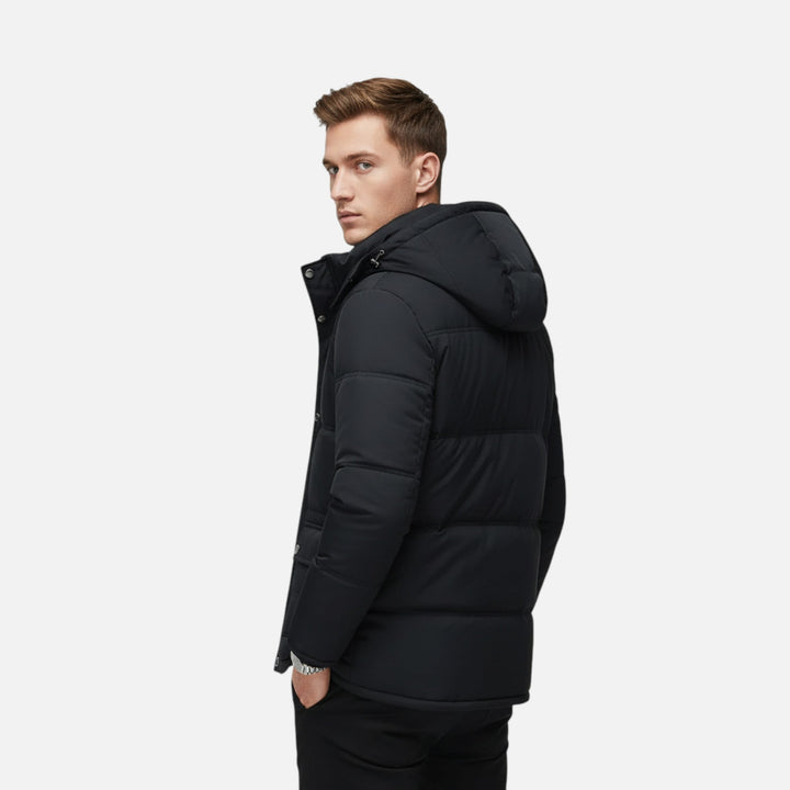 Comfortable men's heavy winter jacket with plush lining and hood. Ideal for autumn and cold weather.