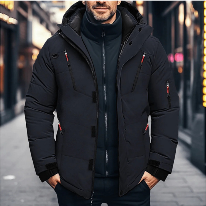 Stylish men's casual winter jacket, ideal for cold weather, featuring a cozy insulation and modern design.