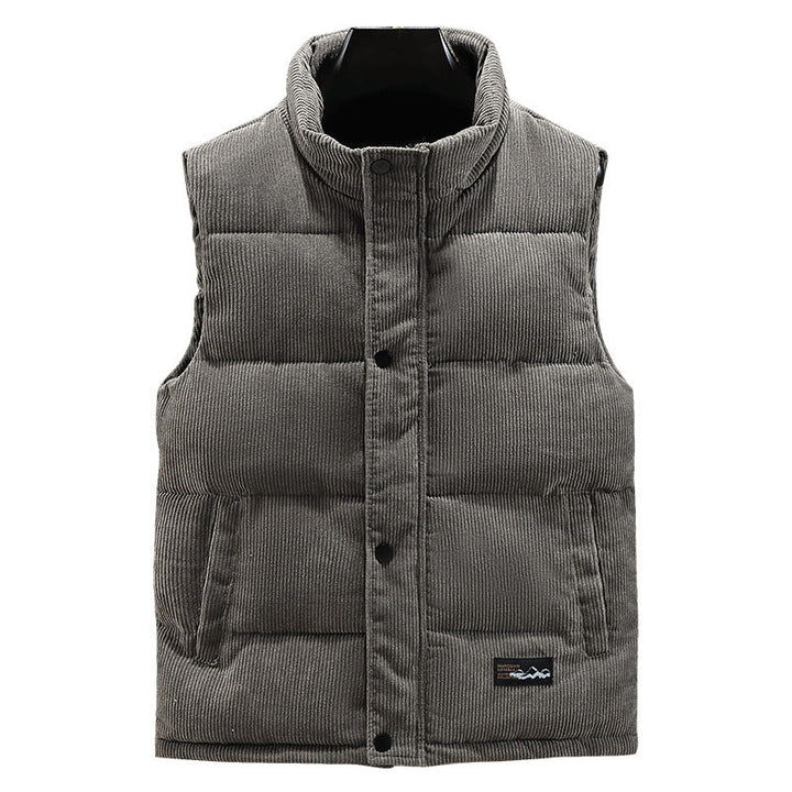 Men's versatile sleeveless vest for layering, featuring a warm design, stand collar, & snap closure.