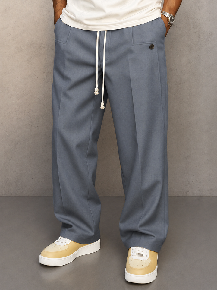 Versatile men's wide leg pleated casual trousers, perfect for smart casual or relaxed everyday fashion.