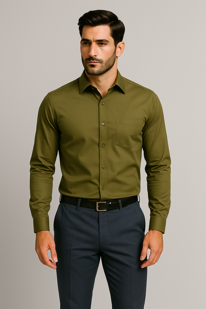 Stylish men's fashion shirt, wrinkle-free & easy-care long sleeve design for modern office or formal attire.