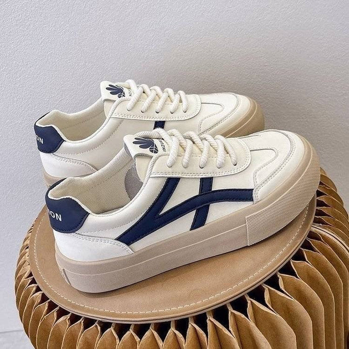 Mila women's retro low-top sneakers in a stylish design for everyday comfort & casual wear. Vintage fashion footwear.