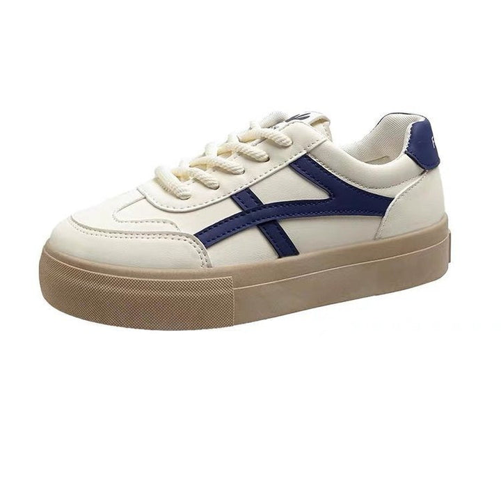 Comfortable Mila women's low-top sneakers, perfect for walking. Retro style for stylish everyday casual outfits.