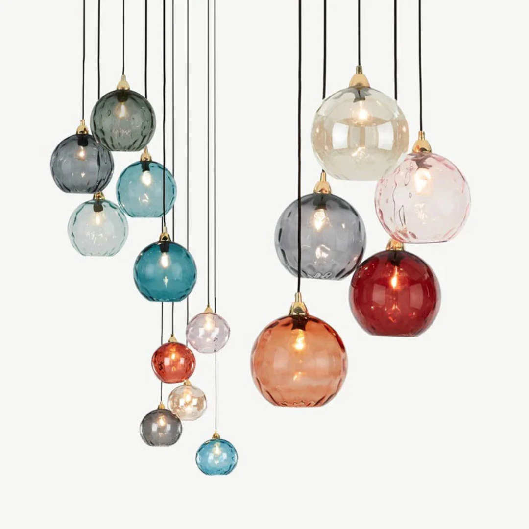 Functional 3-light modern pendant, elegant cascade for ambient lighting.