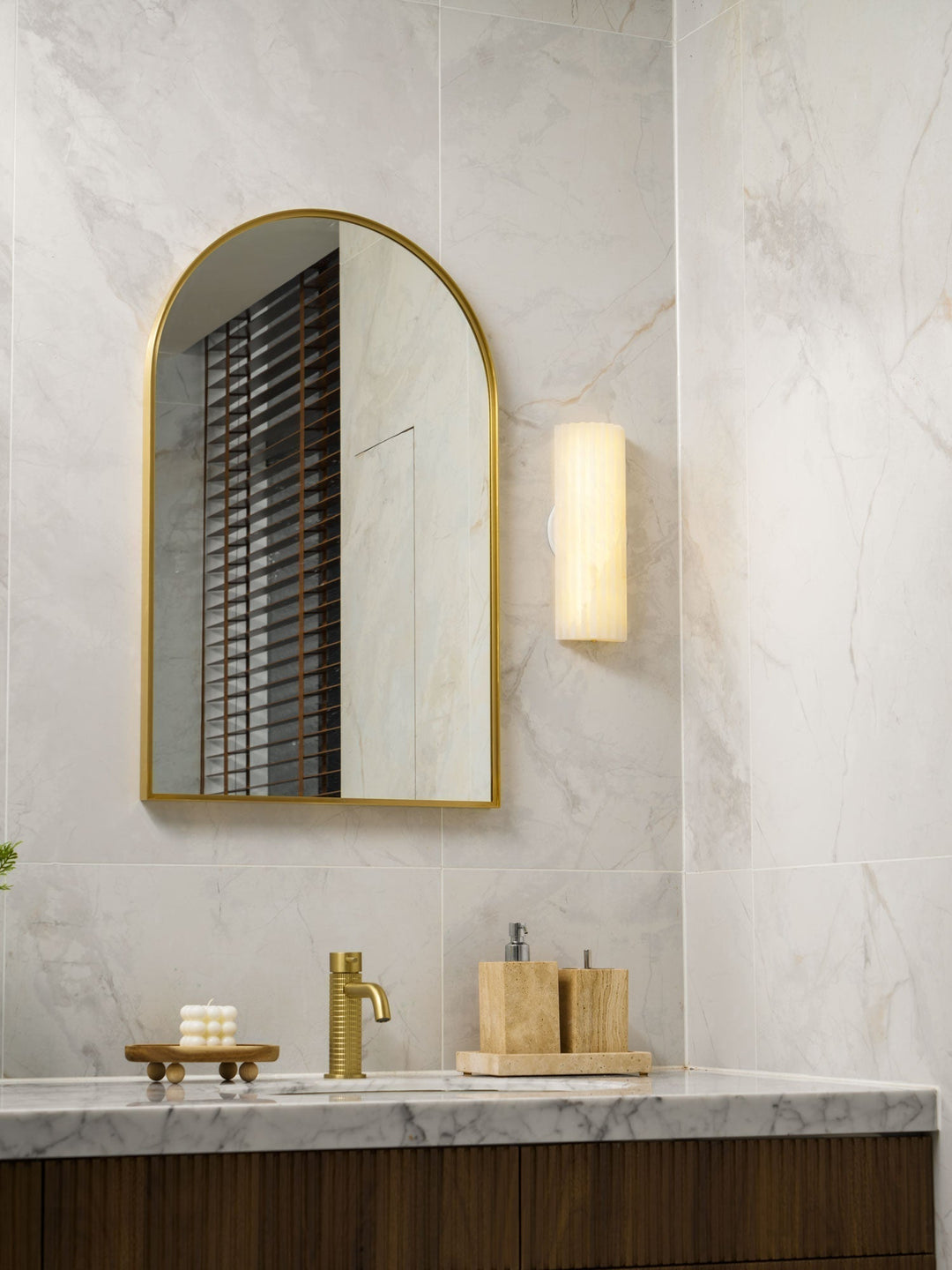 Modern LED alabaster wall light, sophisticated decor, energy-efficient.
