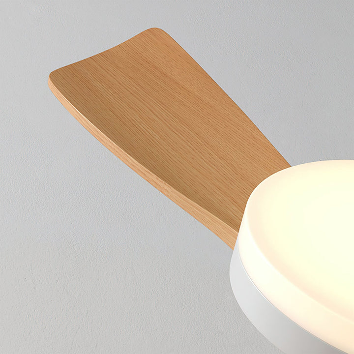 Flush mount modern LED fan light, remote control, suitable for low ceilings.
