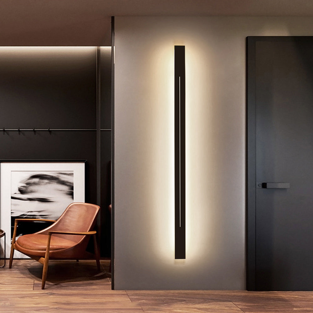 Contemporary linear LED wall sconce, dimmable for versatile ambient light.