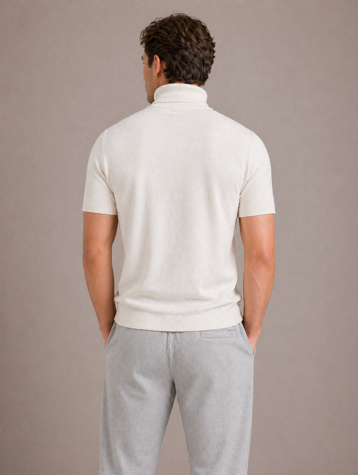 Stylish men's turtleneck t-shirt, perfect for smart casual layering. Modern fit, short sleeve comfort.
