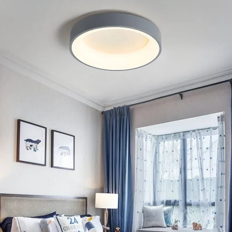 Minimalist round LED ceiling light, modern Nordic design, perfect home lighting for living room or bedroom.