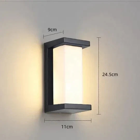 Robust outdoor LED security light with responsive motion sensor. Perfect for entryways, ensuring safe home lighting.