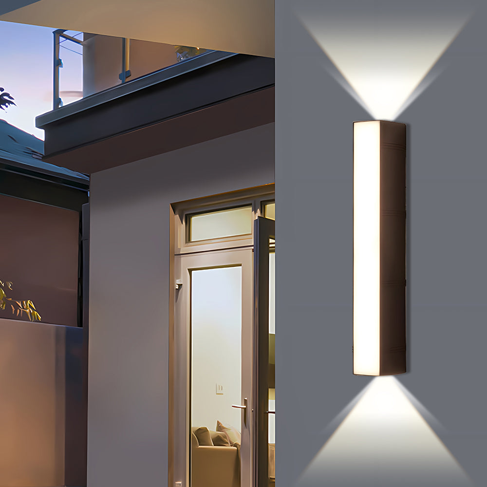 Black finish modern outdoor LED wall light, a stylish and long-lasting solution for exterior illumination.