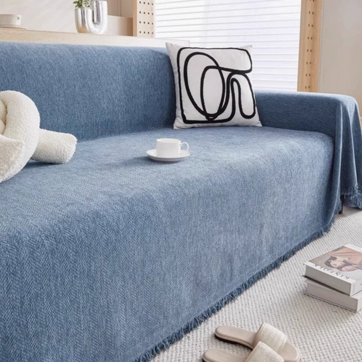 Pet-friendly sofa slipcover, modern design. Durable furniture protection for active homes. Easy care & stylish home decor.