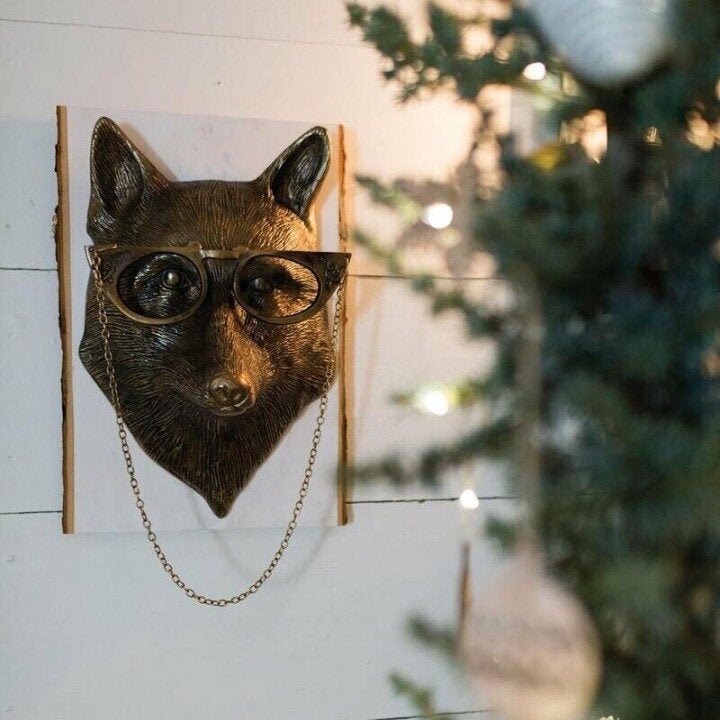 Unique resin fish wall decor, stylish marine animal art for a modern hallway or bathroom.
