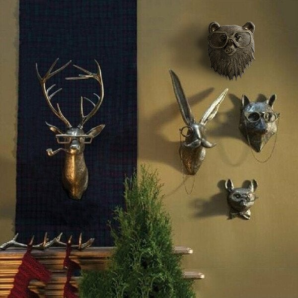 Hand-painted resin fox wall decoration, a charming unique gift for home interiors.