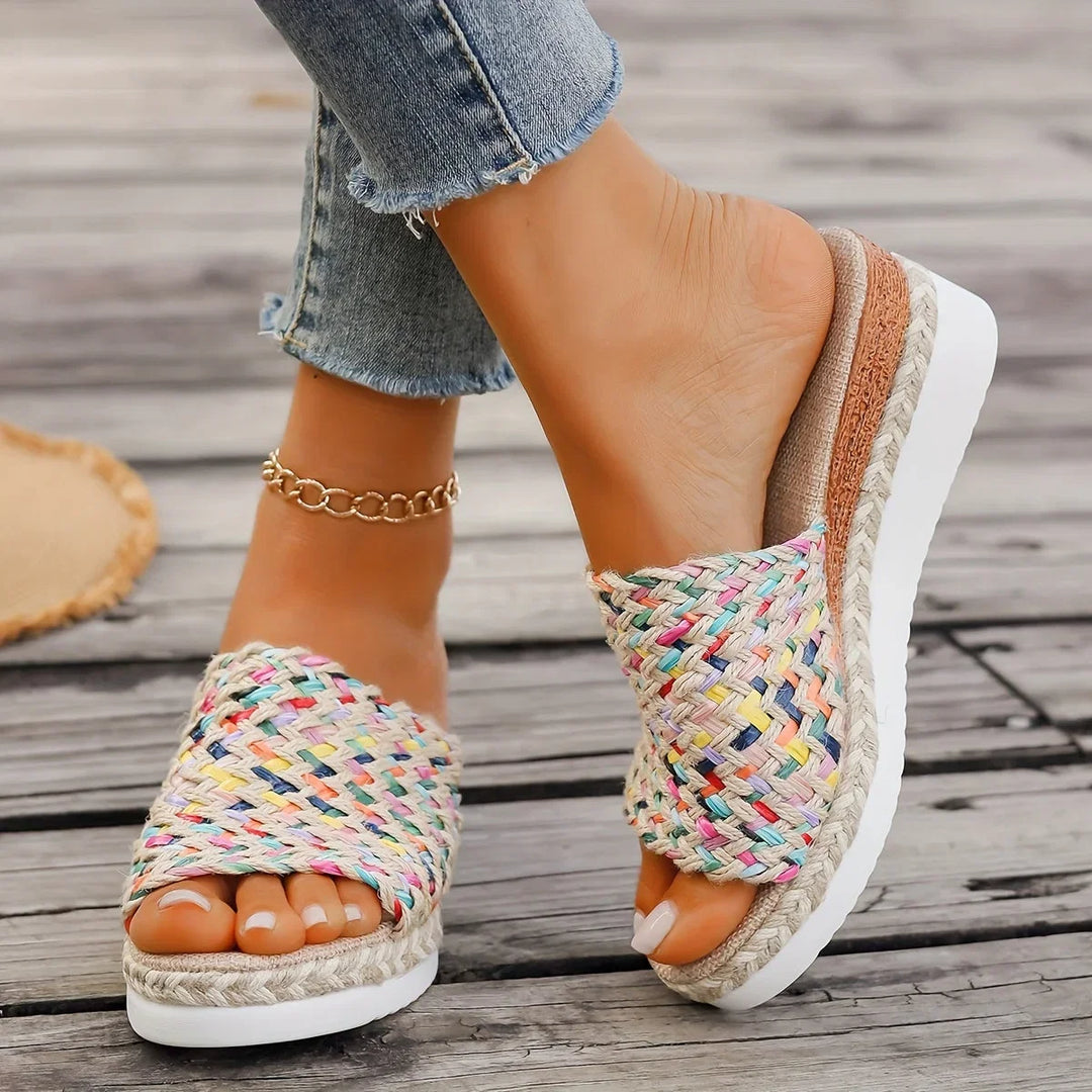 Elegant open-toe platform espadrille wedge sandals for women, ideal for summer holidays & beachwear.