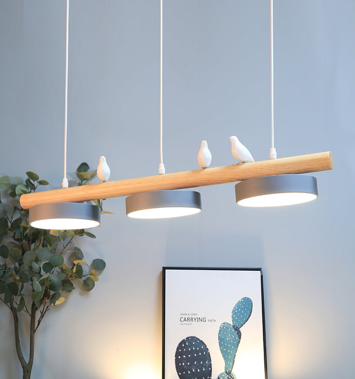 Adjustable LED bird light, nature-inspired, providing ambient illumination.