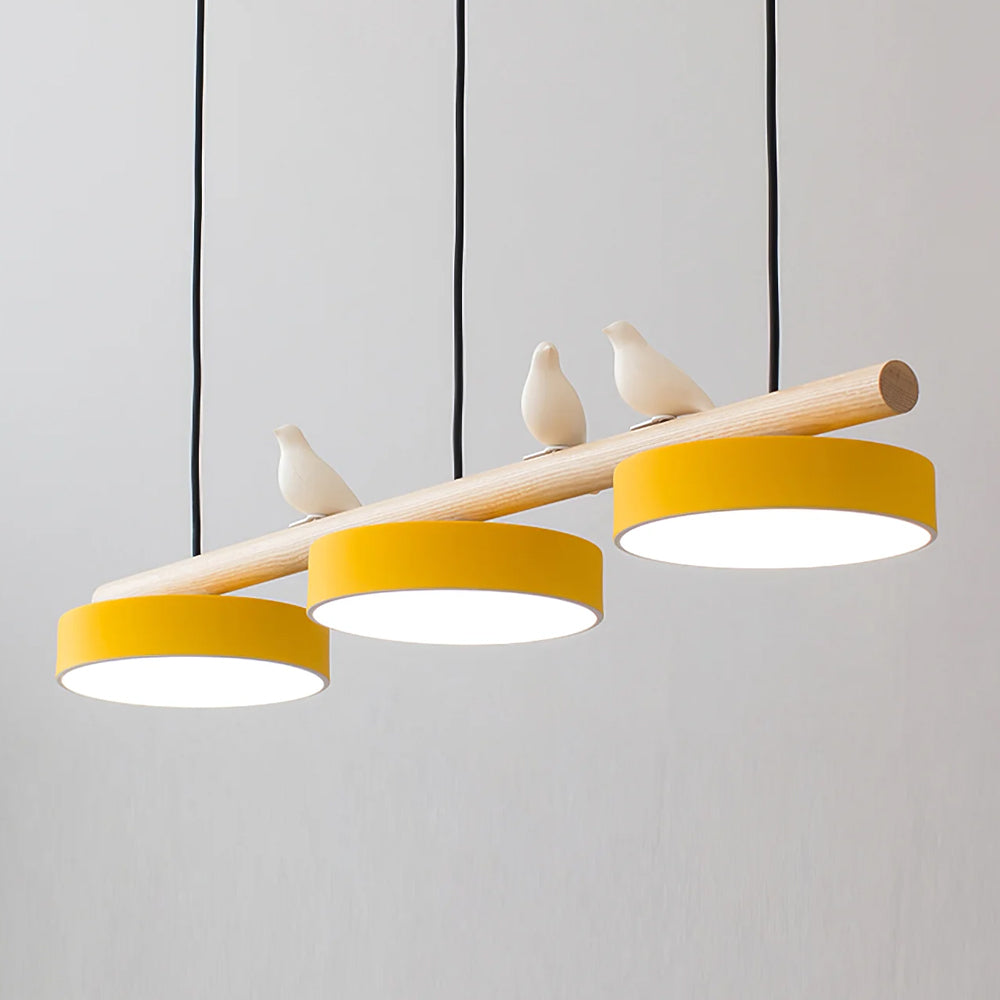 Chic nature-inspired bird light, adjustable LED pendant, perfect for contemporary spaces.