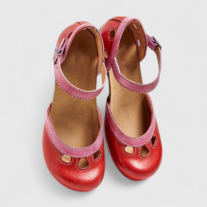 Full view of stylish women's orthopaedic sandals, combining comfort, arch support & ergonomic design.