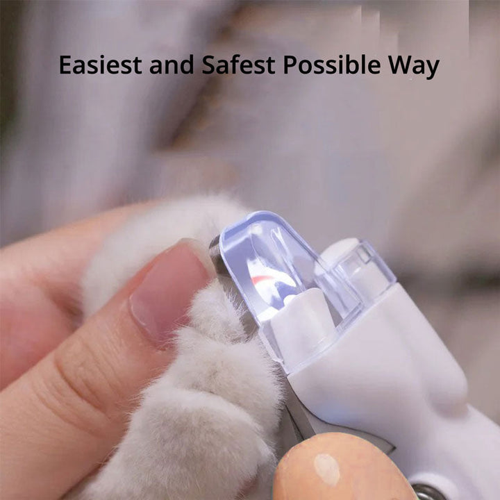 Professional pet nail clipper featuring an LED light for safe, precise cat and dog paw grooming.
